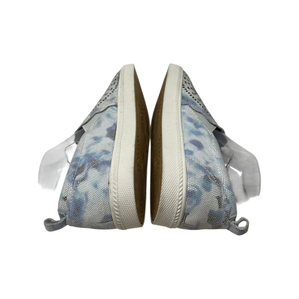 Earth Origins Sneaker Womens Size 8  Slip On Zeni Zelle Perforated Blue